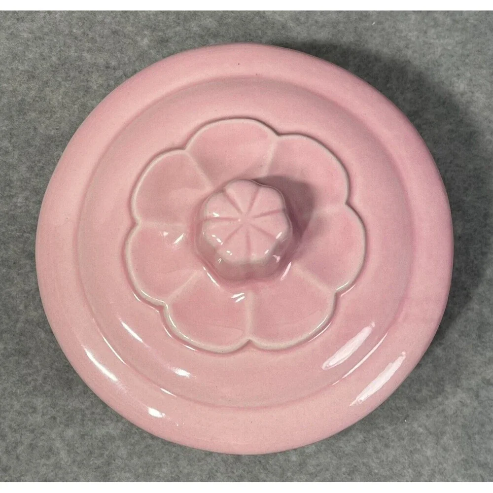 Vintage California Pottery‎ Pink Covered Dish 106  Mid Century Made in USA 1960s